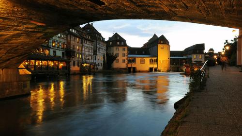 strasbourg-hotel-regent-petite-france-292641_1000_560.jpg