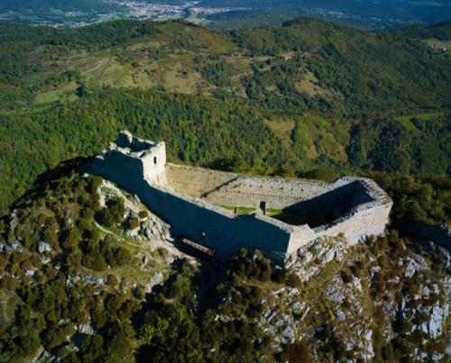 montsgur-650x523.jpg