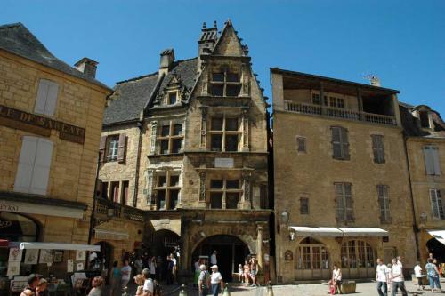 escapade-perigord-pourpre-sarlat-la-caneda.jpg