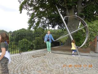 DSCN2276_я_на_нулевом_меридиане.jpg