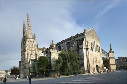 5016400446f5d2_cathedral_bordo.jpg