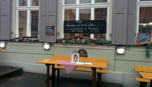 Украшения на окнах.JPG