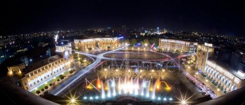 Ереван ночью-1.jpg