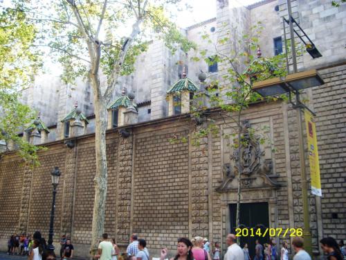 ST834668.JPG