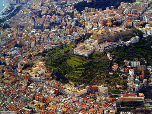 zamok_sant_yelmo.png