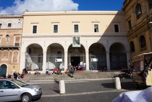 San-Pietro-in-Vincoli1.jpg