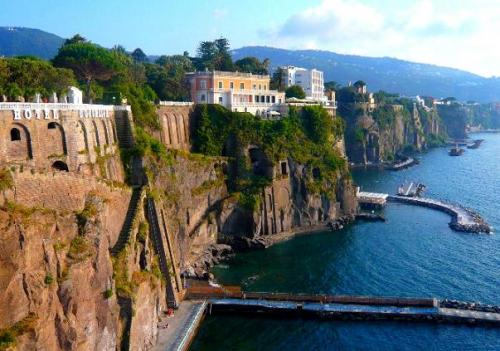 santagnello-di-sorrento.jpg