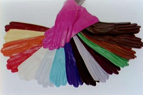 phoca_thumb_l_gloves set 01.jpg