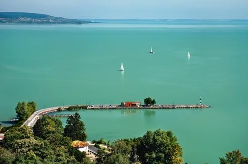 hungary_060520111011_5.jpg