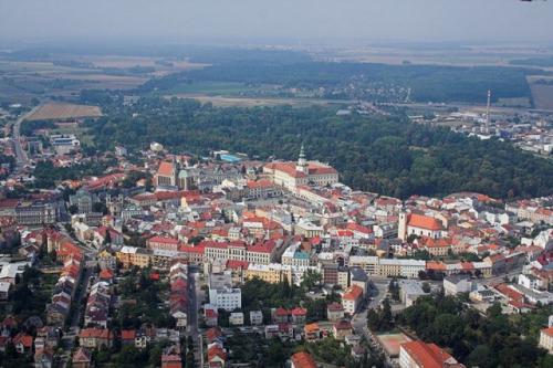 Kromeriz2-640x426.jpg