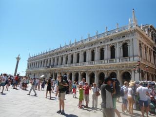 DSC01806.JPG
