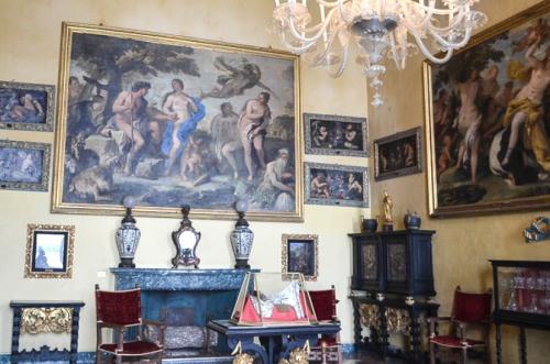 зал луки джордано.jpg