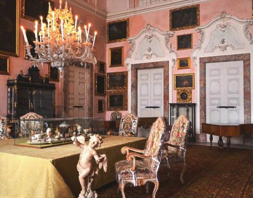 музыкальный зал.jpg