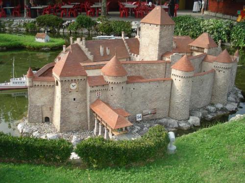 DSC01036 Шильонский замок.JPG