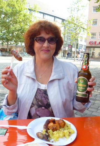 перекусили колбасками.jpg