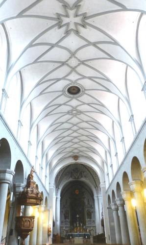 внутреннее убранство.jpg