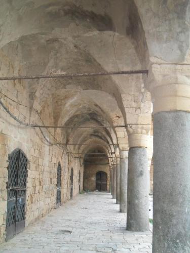 235_10.11.25_16-44_Акко_постоялый двор.JPG