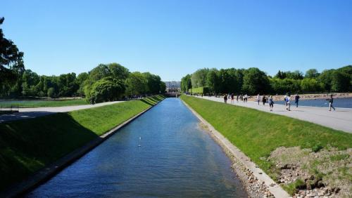 044_Прибытие в Петергоф.JPG