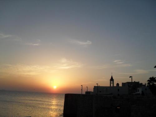 237_10.11.25_16-51_Акко_закат над Средиземным морем.JPG