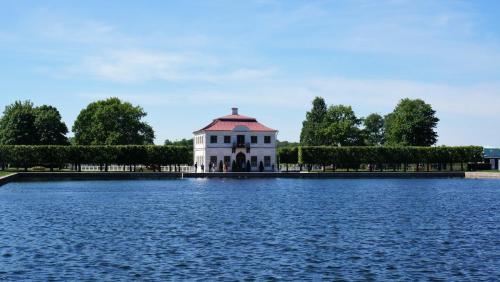 176_Петергоф_ дворец Марли.JPG