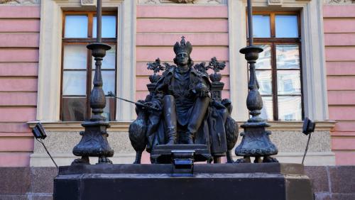 123_Двор Михайловского замка_Павел I_2.JPG