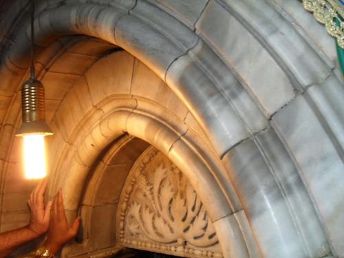 064_10.11.18_13-03_Вифлием_вход в святую Колыбель.JPG