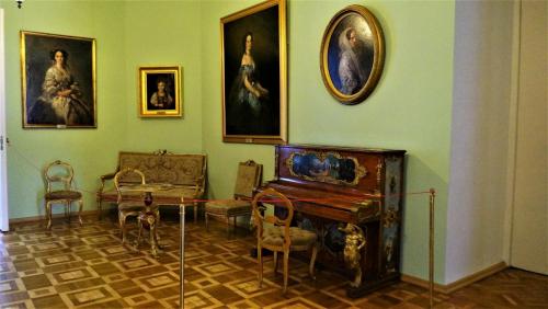 090_Музыкальный салон.JPG