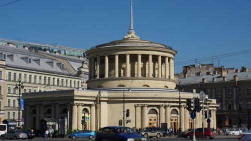 032_Пл-дь Восстания_ст.метро.JPG