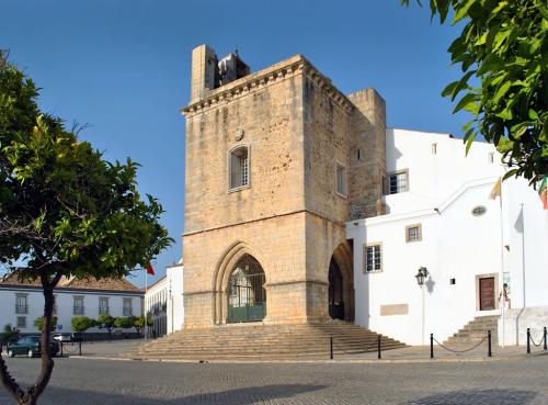 portugaliya-faro-panoramio_com-avidiu_anca2.jpg