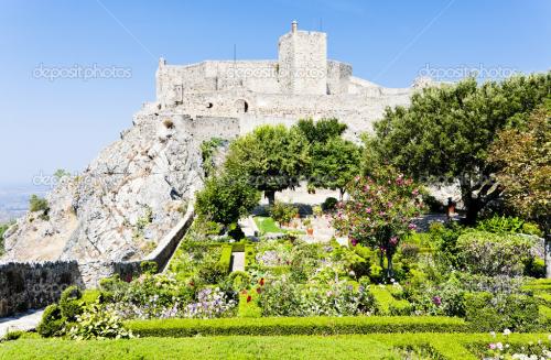 depositphotos_7587647-Marvao-Castle.jpg