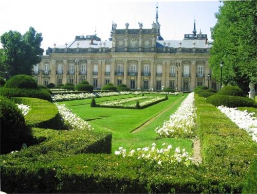 Palacio-de-la-Granja.jpg