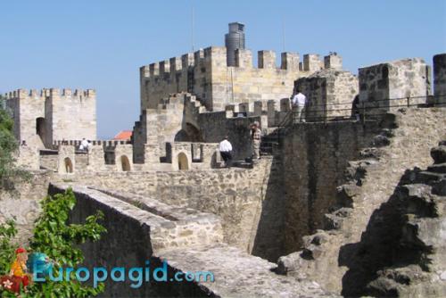 замок-Святого-Георгия-в-Лиссабоне-как-добраться.jpg