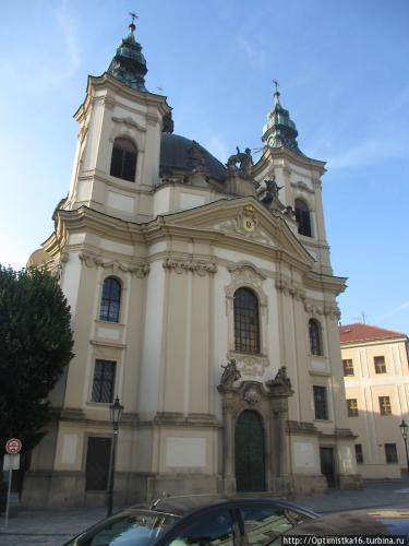 Kostel-Sv-Ioanna-Krestit(3).jpg