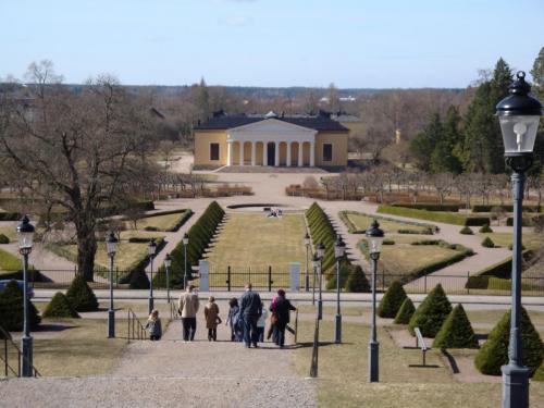 388-сад Карла Линнея-вид от замка.JPG