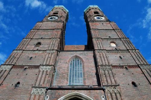 DSCN1908-Кафедральный собор Фрауэнкирхе.jpg