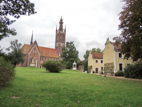 DSCN1226-церковь Святого Петра.JPG