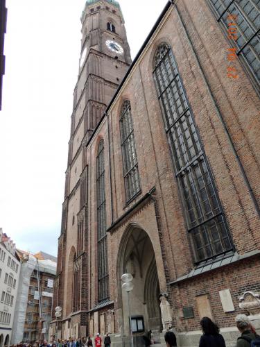 DSCN1917-Кафедральный собор Фрауэнкирхе.JPG