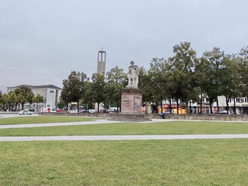 DSCN0409-Площадь Фридриха.JPG