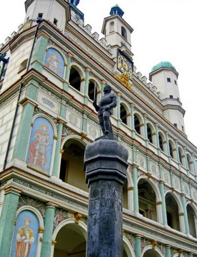DSC09053-Позорный столб1.jpg