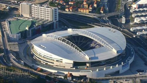 Стадион «Драгао».jpg