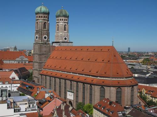Фрауэнкирхе.jpg
