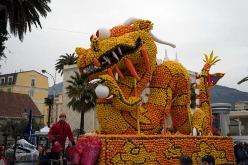 39045471.jpg