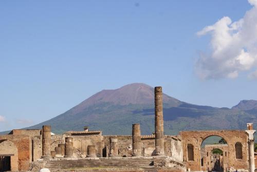 pompei-432756_1280.jpg