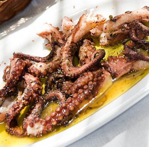 GREEK-STYLE-GRILLED-OCTOPUS1.jpg