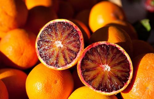 Красный апельсин.jpg