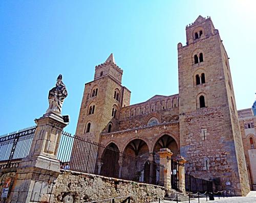 870_653_fixedwidth (11).jpg