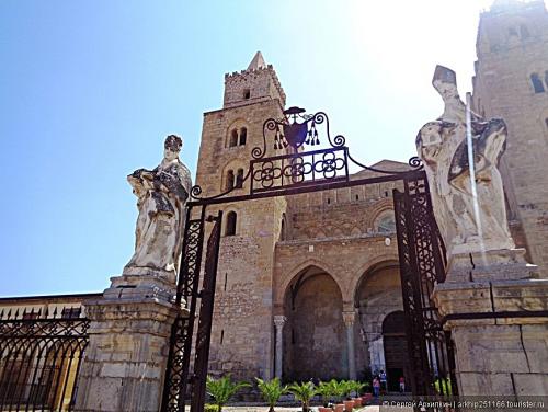 870_653_fixedwidth (12).jpg