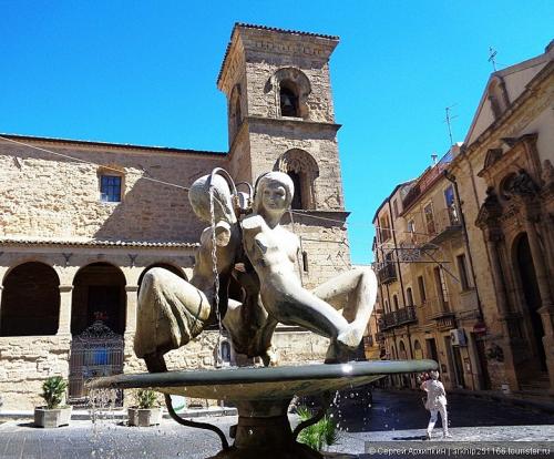 870_653_fixedwidth (16).jpg