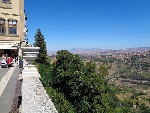 870_653_fixedwidth (23).jpg