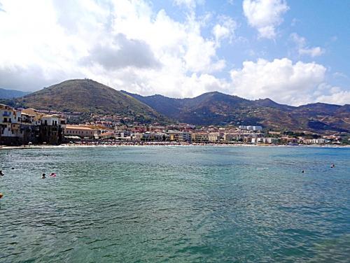 870_653_fixedwidth (26).jpg